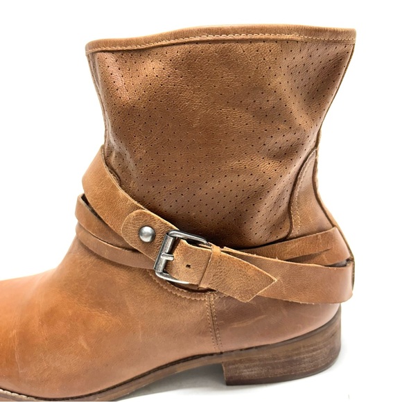 Marc Fisher Rosan Perforated Buckled Ankle Leather Boots Pull On Natural Tan 9.5 - Picture 9 of 17